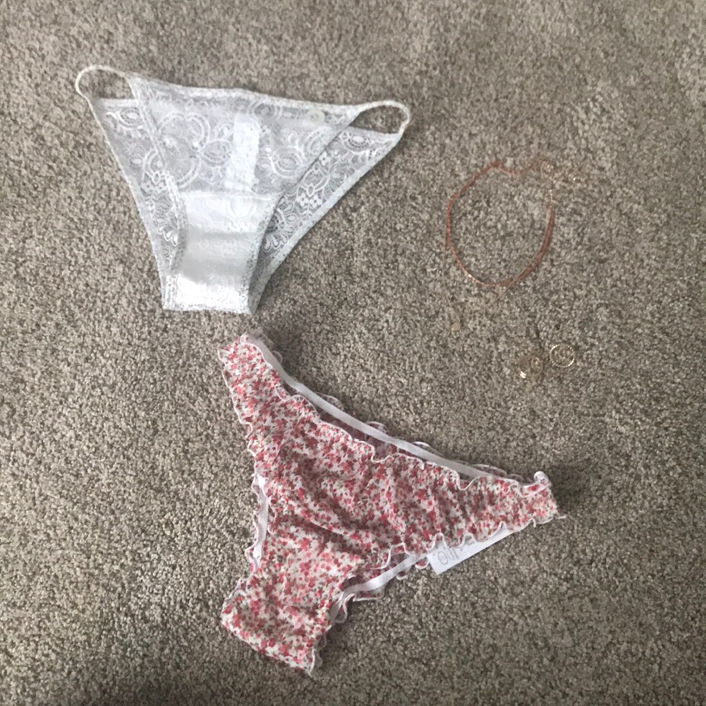 Bundle Francescas jewelry gilly Hicks underwear